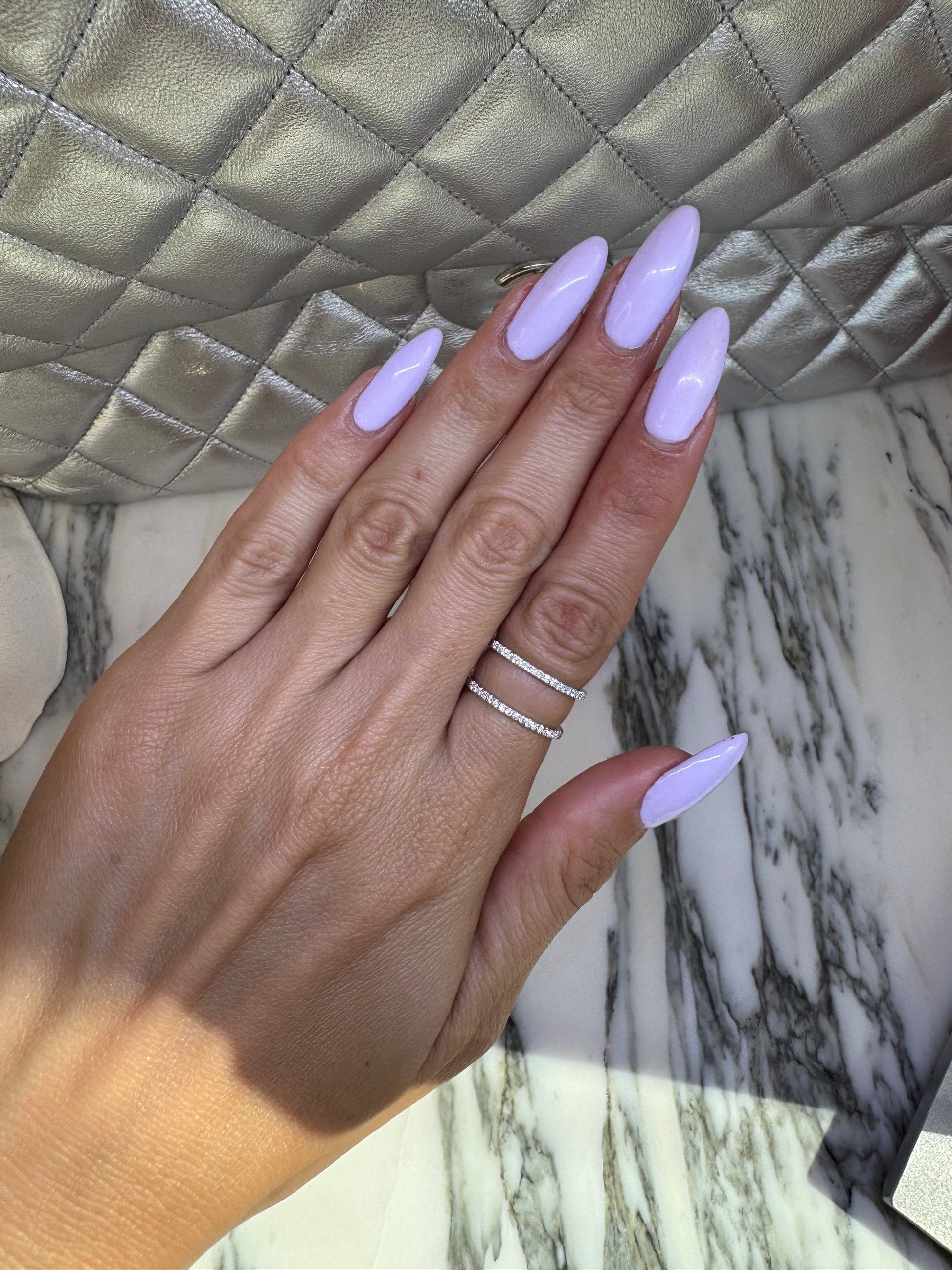 Image in unsupported format format (Double_Band_Benz_Diamonds_4.heic)