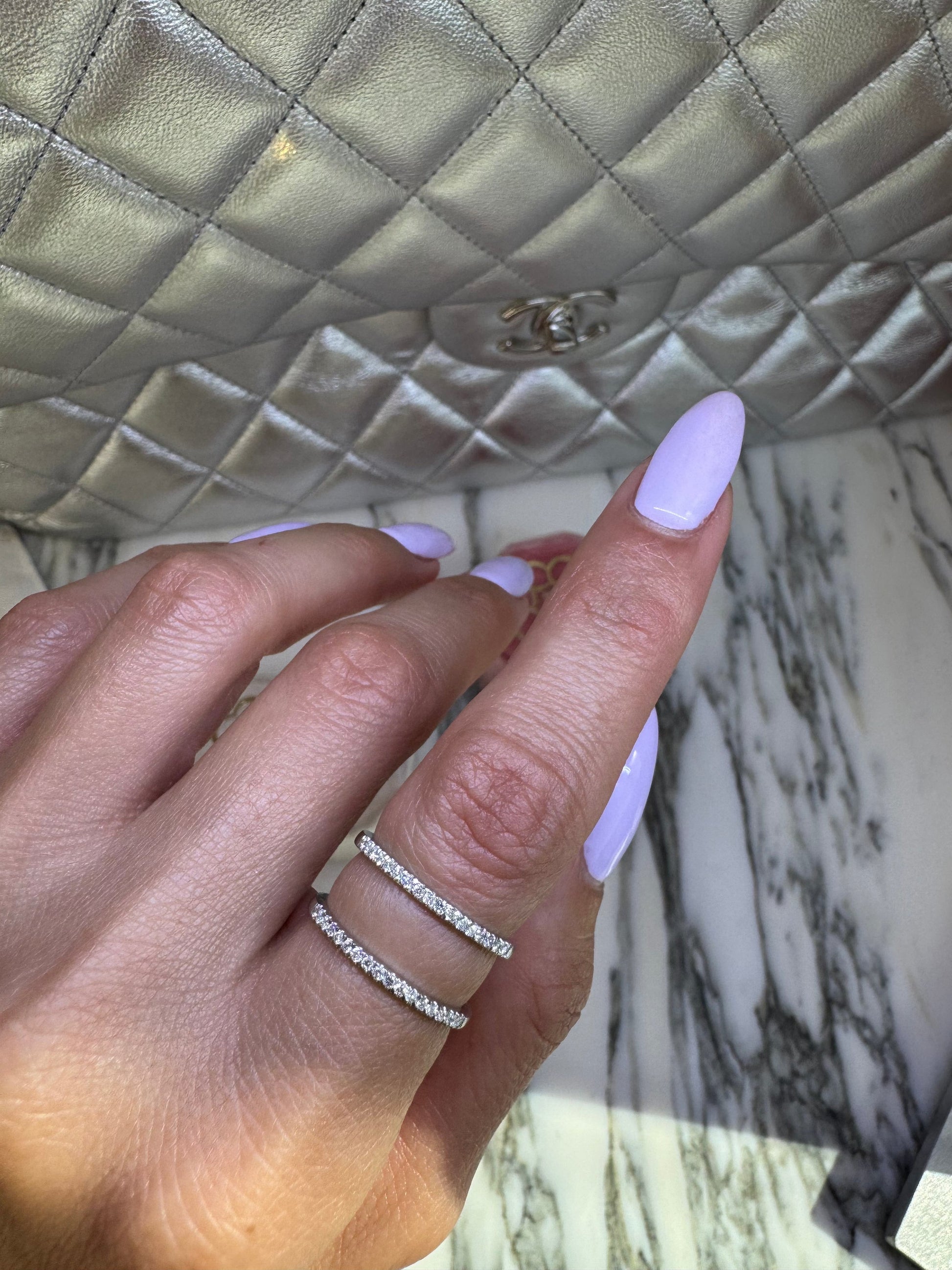 Image in unsupported format format (Double_Band_Benz_Diamonds_9.heic)