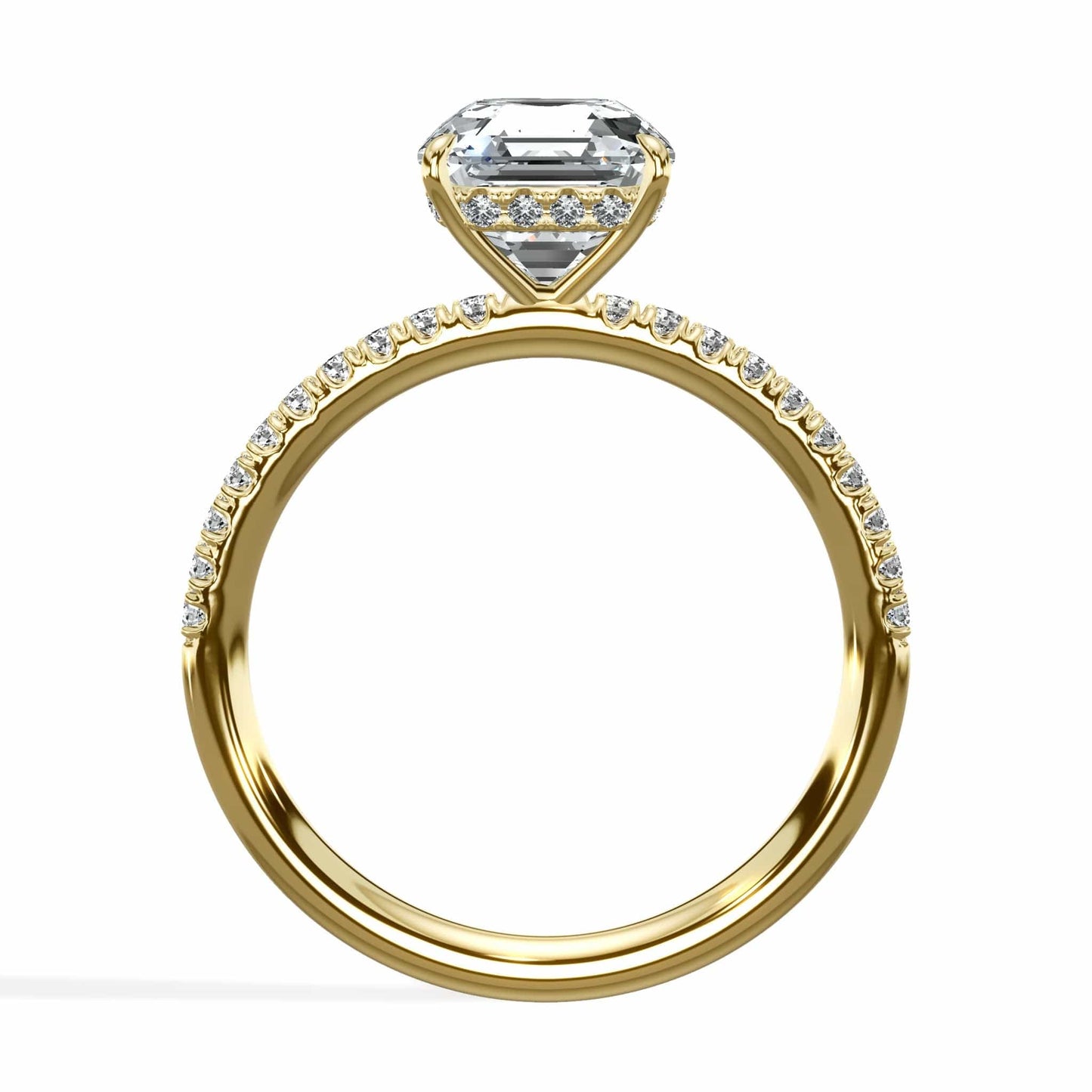 Asscher cut diamond ring in yellow gold