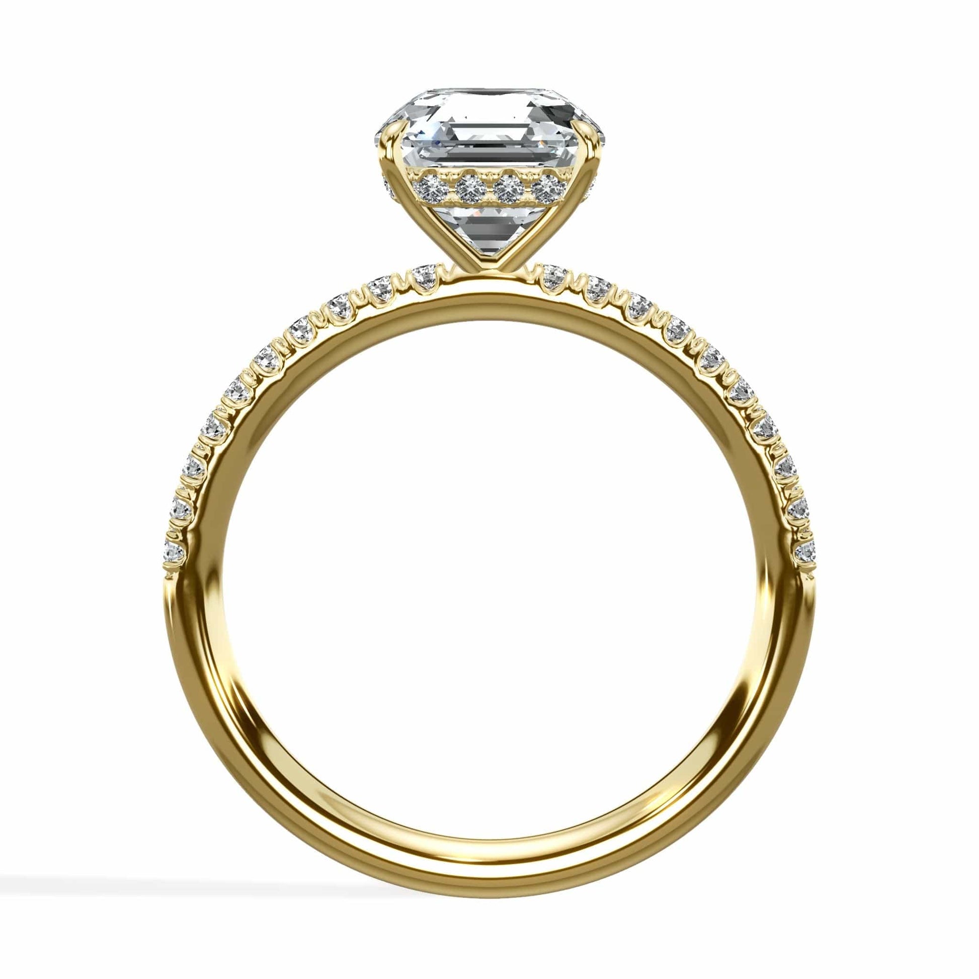 Asscher cut diamond ring in yellow gold