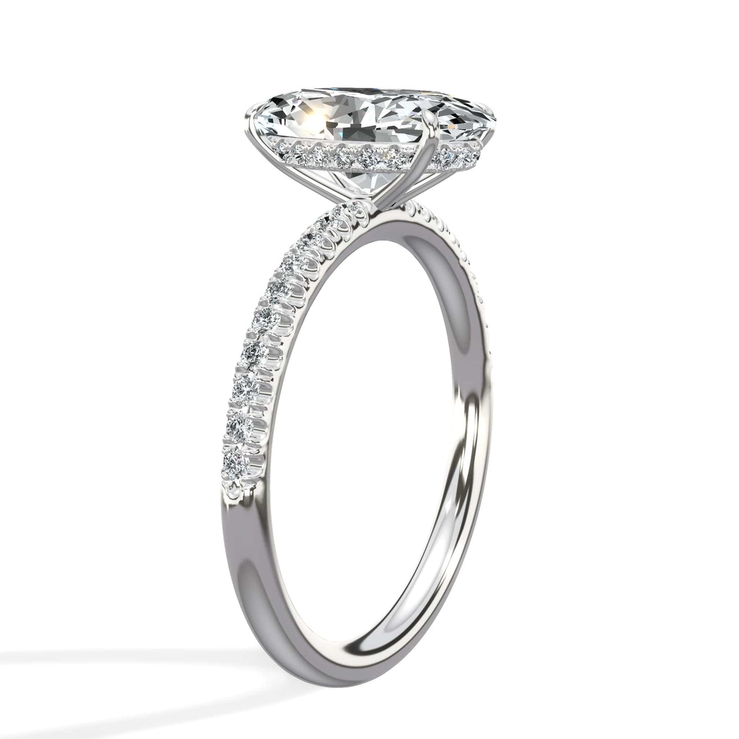 Oval diamond ring in white gold