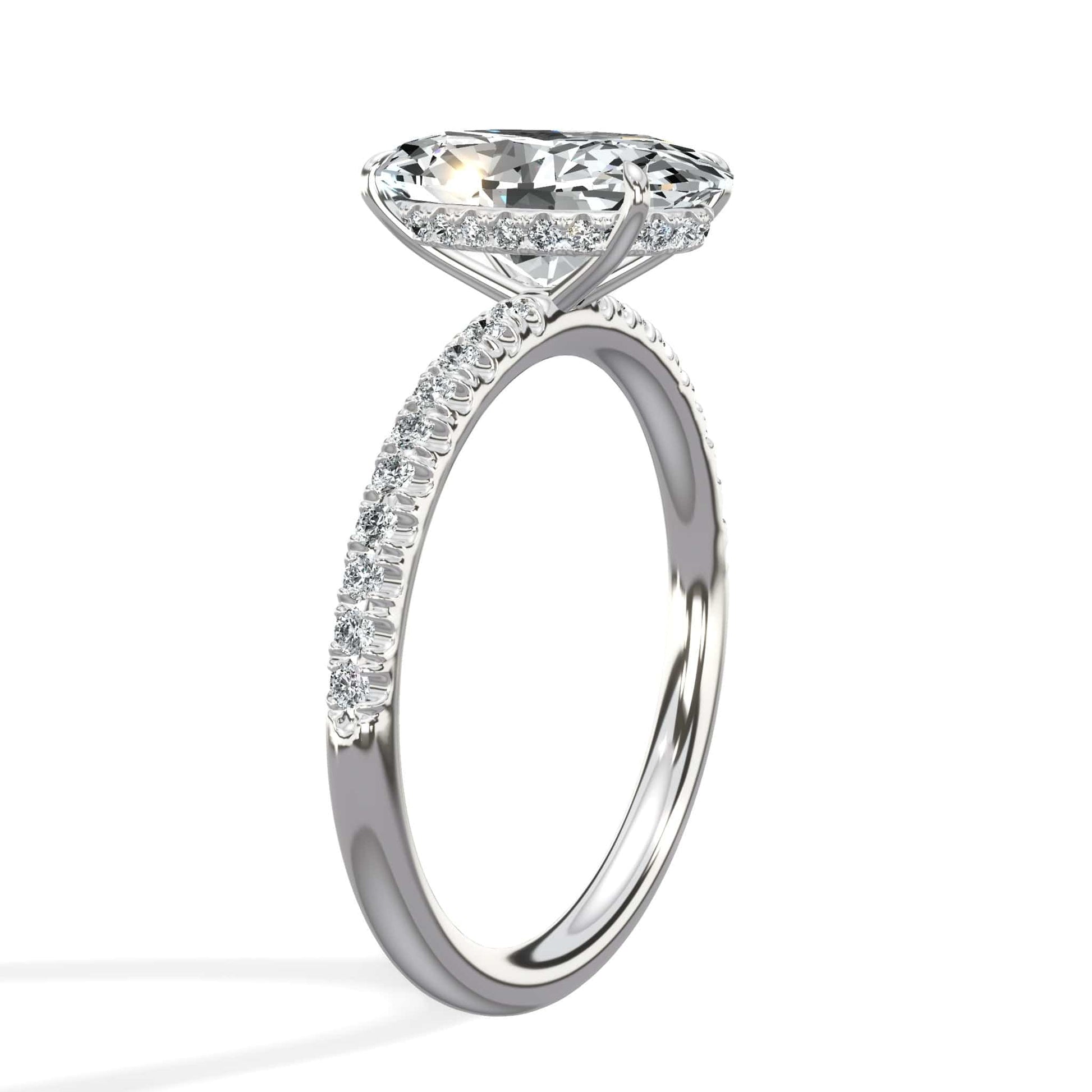 Oval diamond ring in white gold