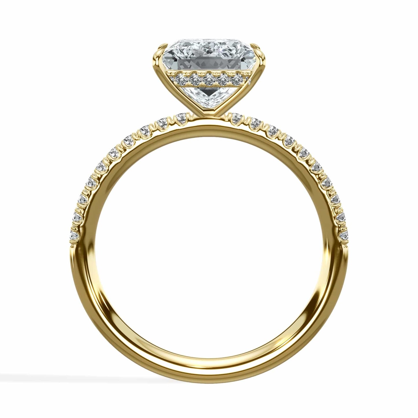 Princess diamond ring in yellow gold