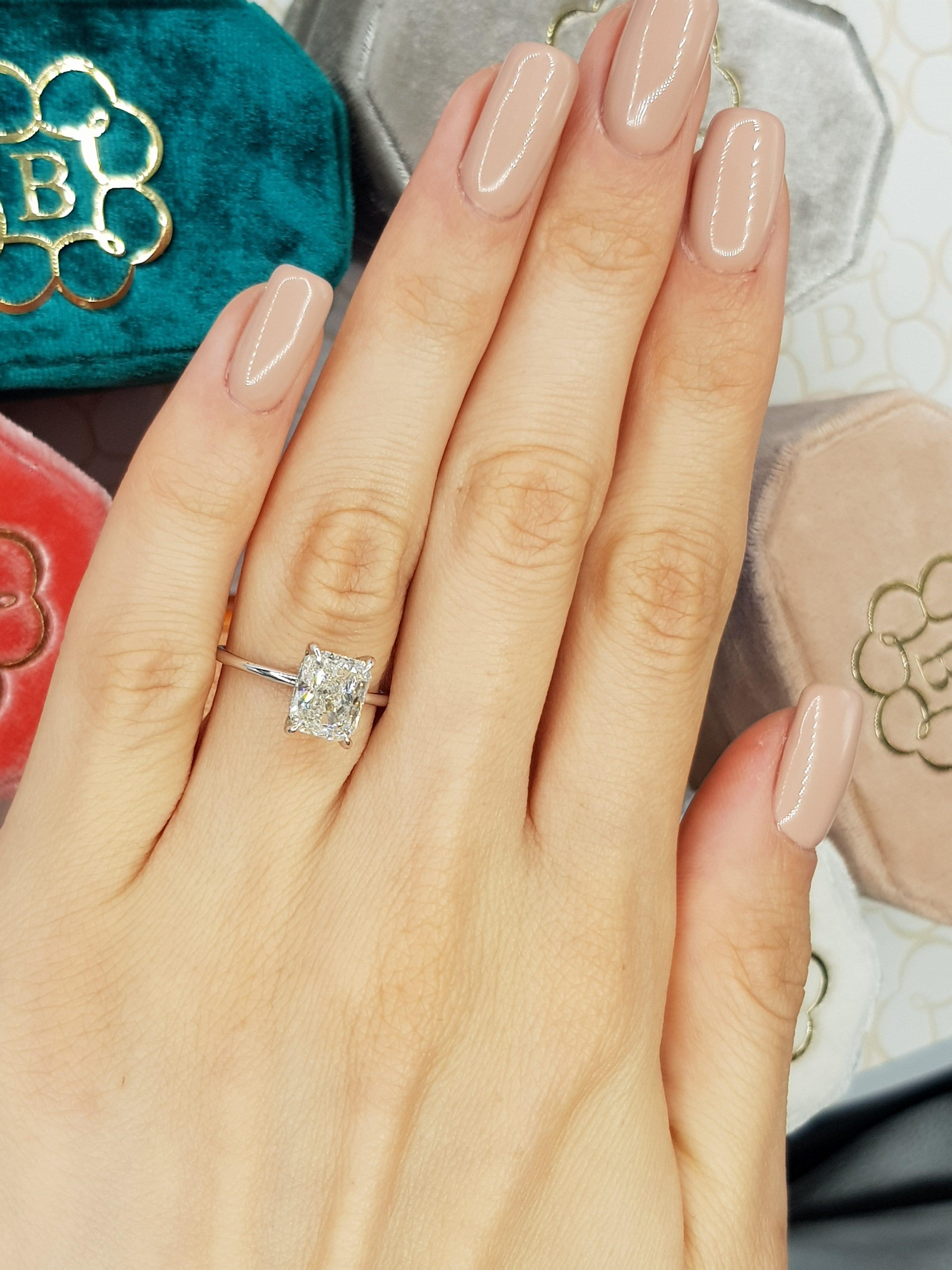 Cost of 2 carat cushion cut diamond Clearance