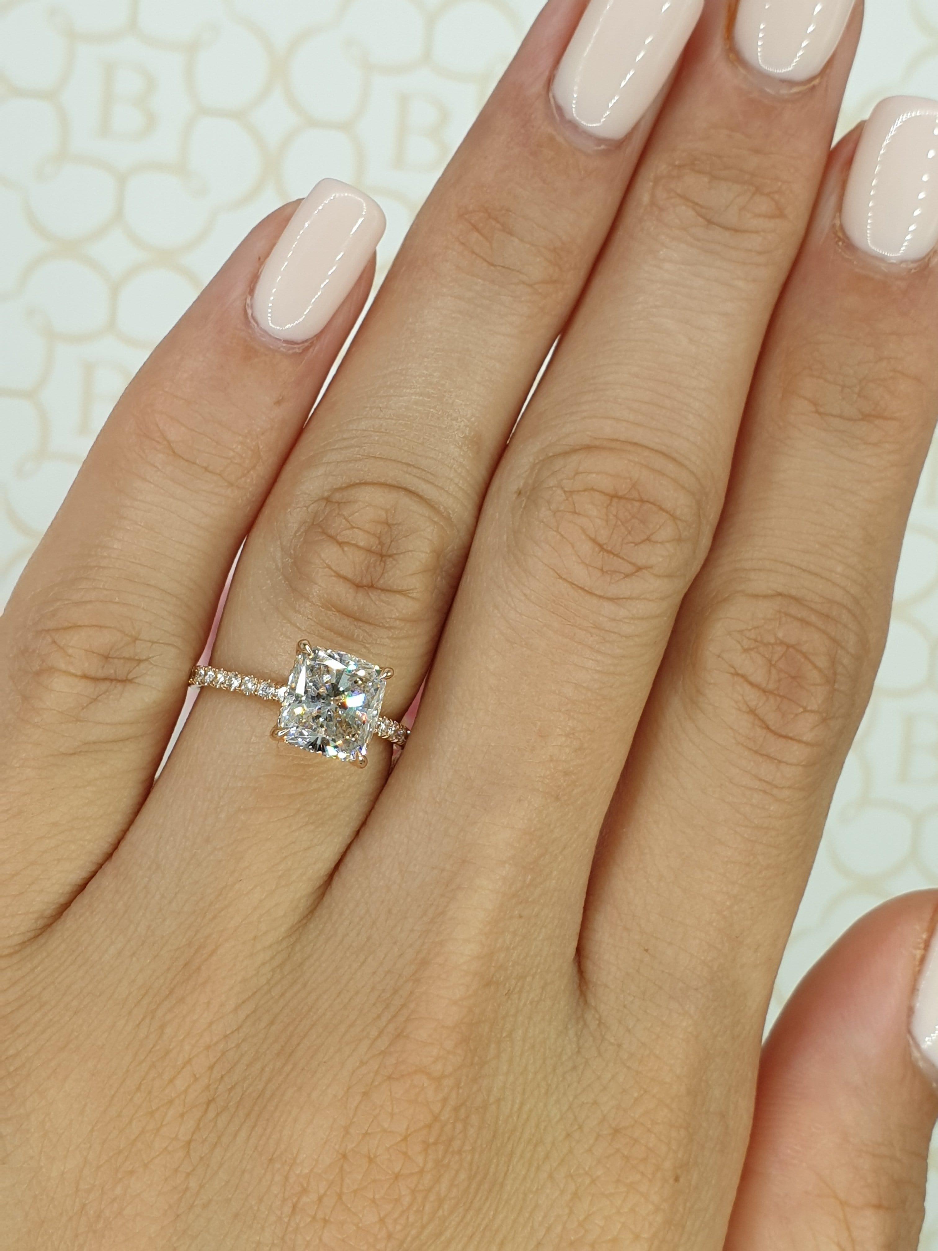 2.5 carat cushion diamond ring Clearance