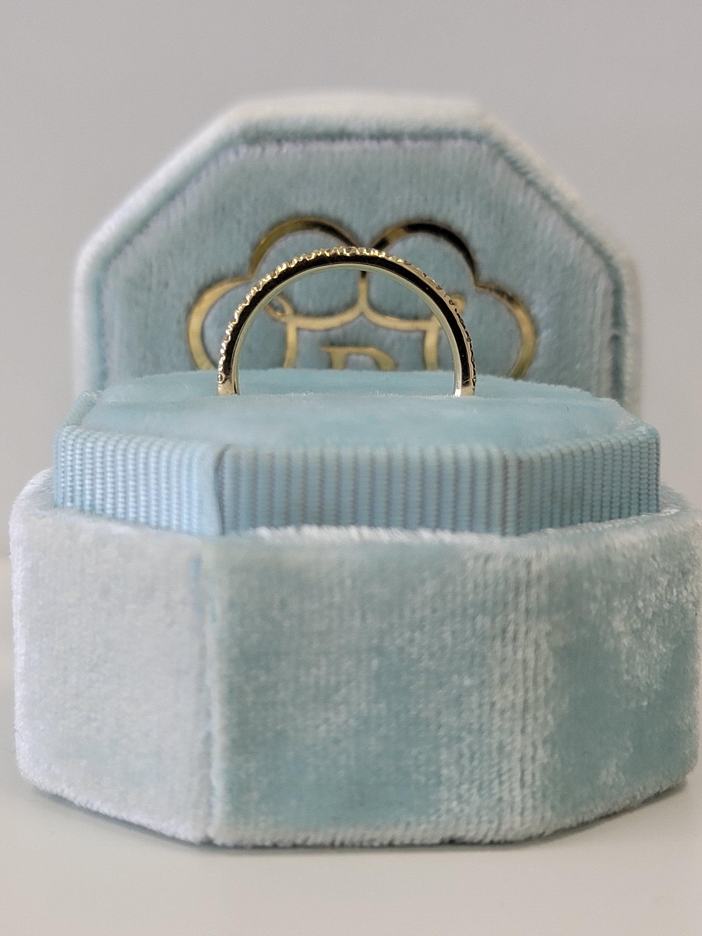 0.30 Ct Round Brilliant Cut Diamond Wedding Band in Yellow Gold - BenzDiamonds