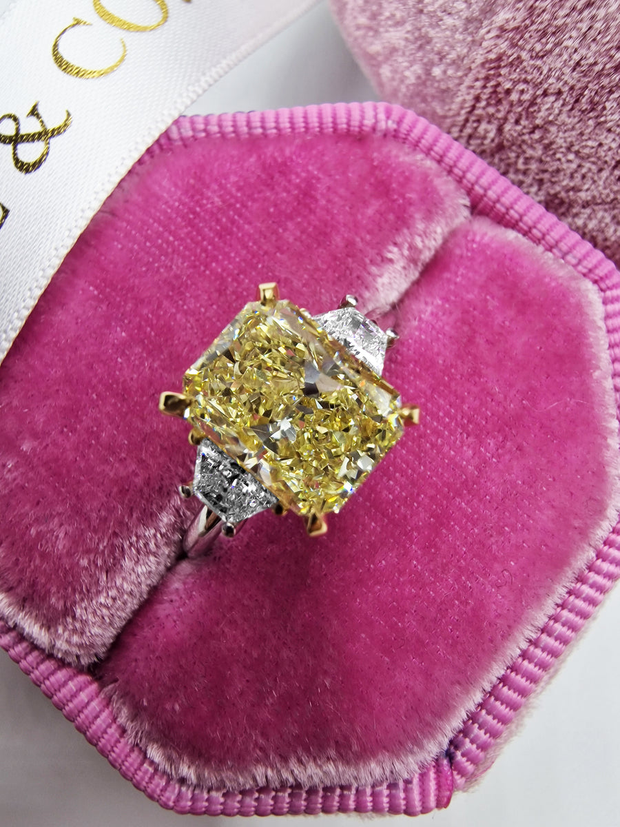 2.67 Carats Fancy Yellow Radiant Cut Trapezoid Side Stones Diamond Engagement Ring