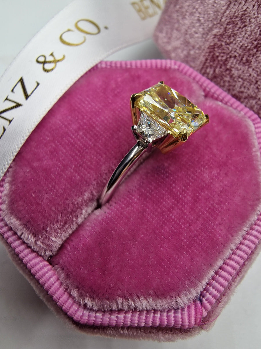 2.67 Carats Fancy Yellow Radiant Cut Trapezoid Side Stones Diamond Engagement Ring