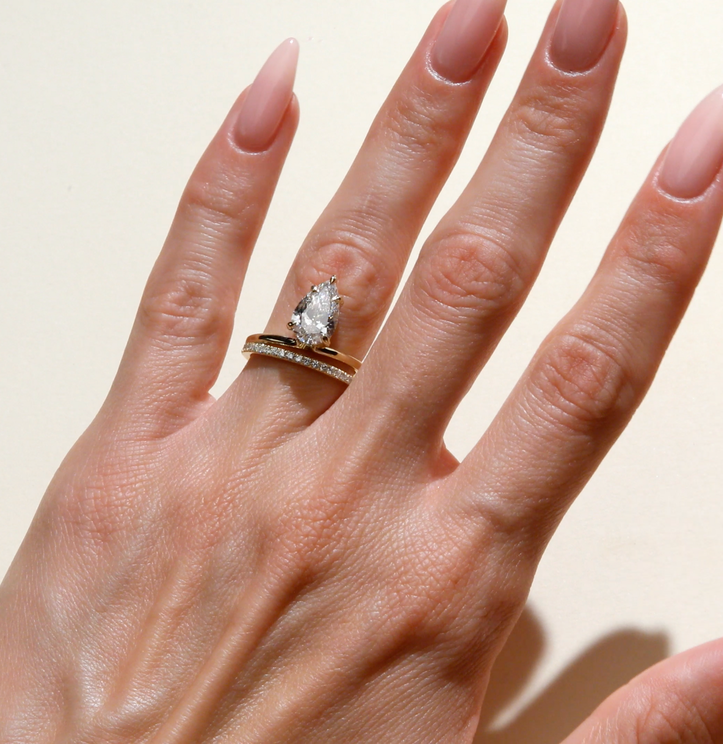 2.42 Carats Lab Grown Pear Shape Solitaire Floating Diamond Engagement Ring