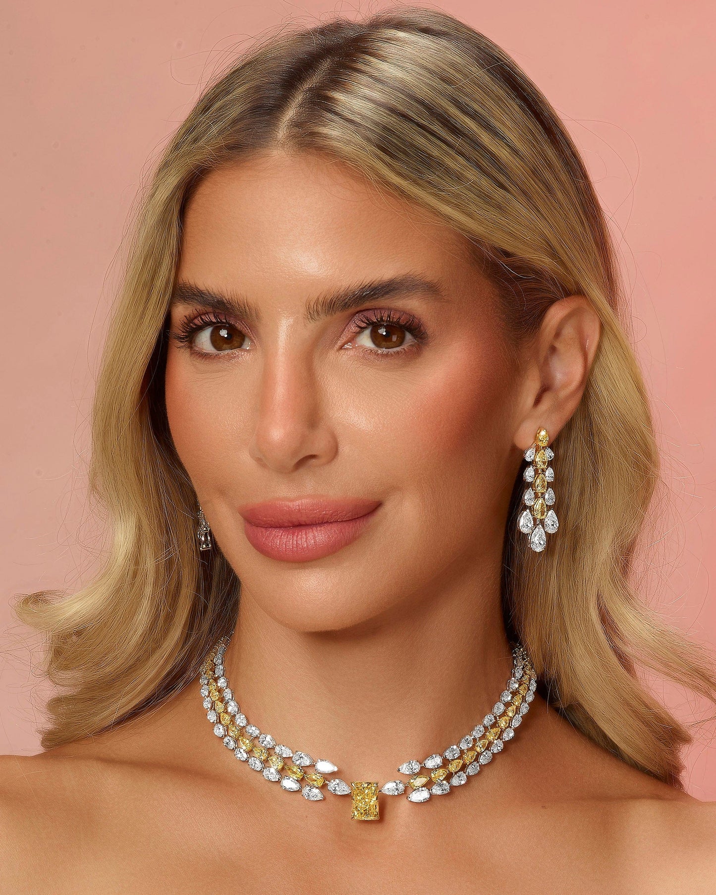 58.45 ct Fancy Vivid Yellow Radiant & Pear-Shaped Diamond Necklace in 14k Yellow & White Gold