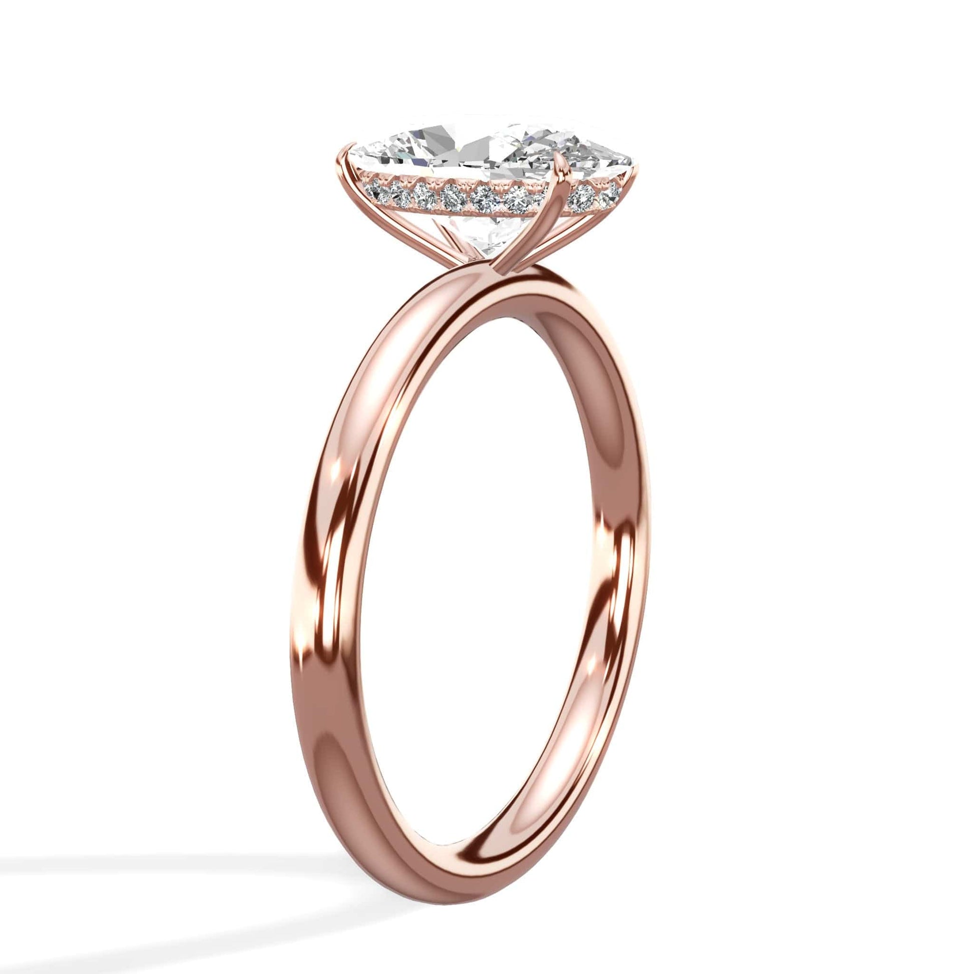 Oval diamond ring in rose gold