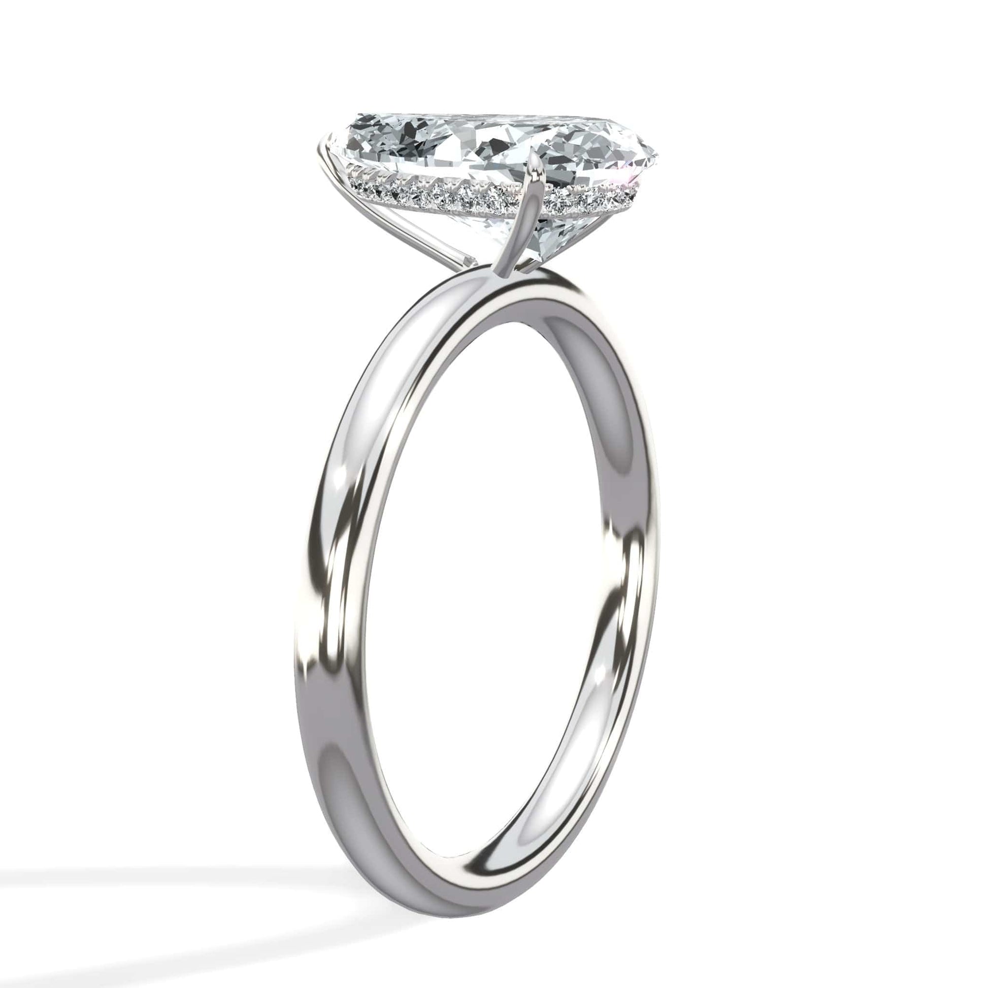 Pear diamond ring in white gold