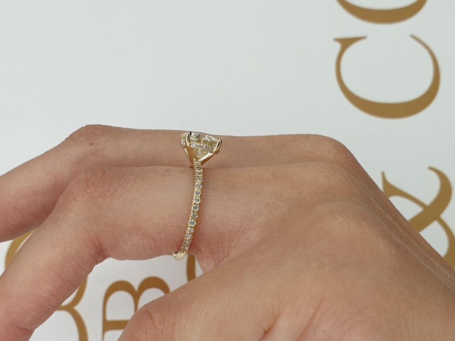 2.55 Carats Round Brilliant Cut Micropave Side Stones Diamond Engagement Ring - BenzDiamonds