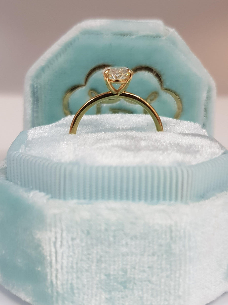 1.02 Carats Oval Cut Solitaire Diamond Engagement Ring - BenzDiamonds