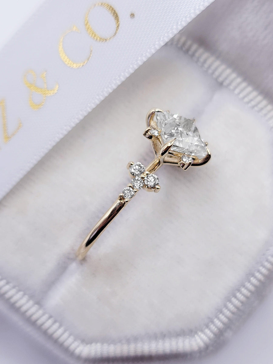 1.80 Carats Princess Cut Starburst Diamond Engagement Ring - BenzDiamonds