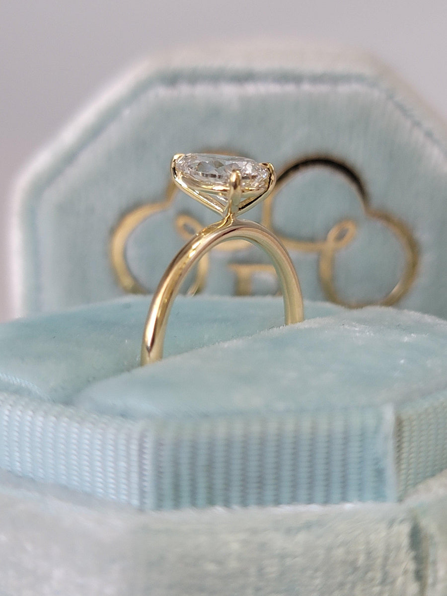 1 Carat Lab Grown Pear Shape Solitaire Diamond Engagement Ring - BenzDiamonds