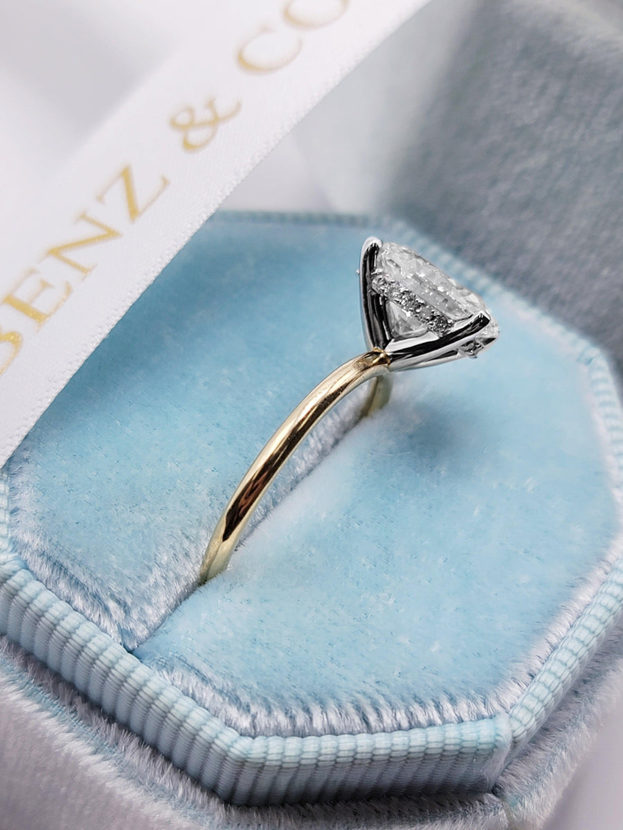 Holo diamond ring Clearance