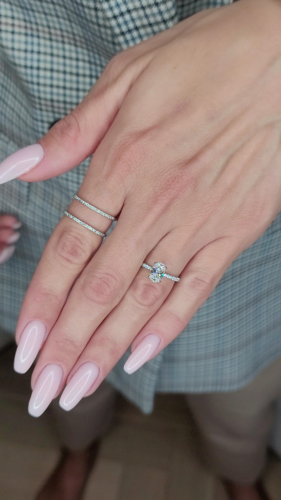 Engagement Ring Oval Moissanite