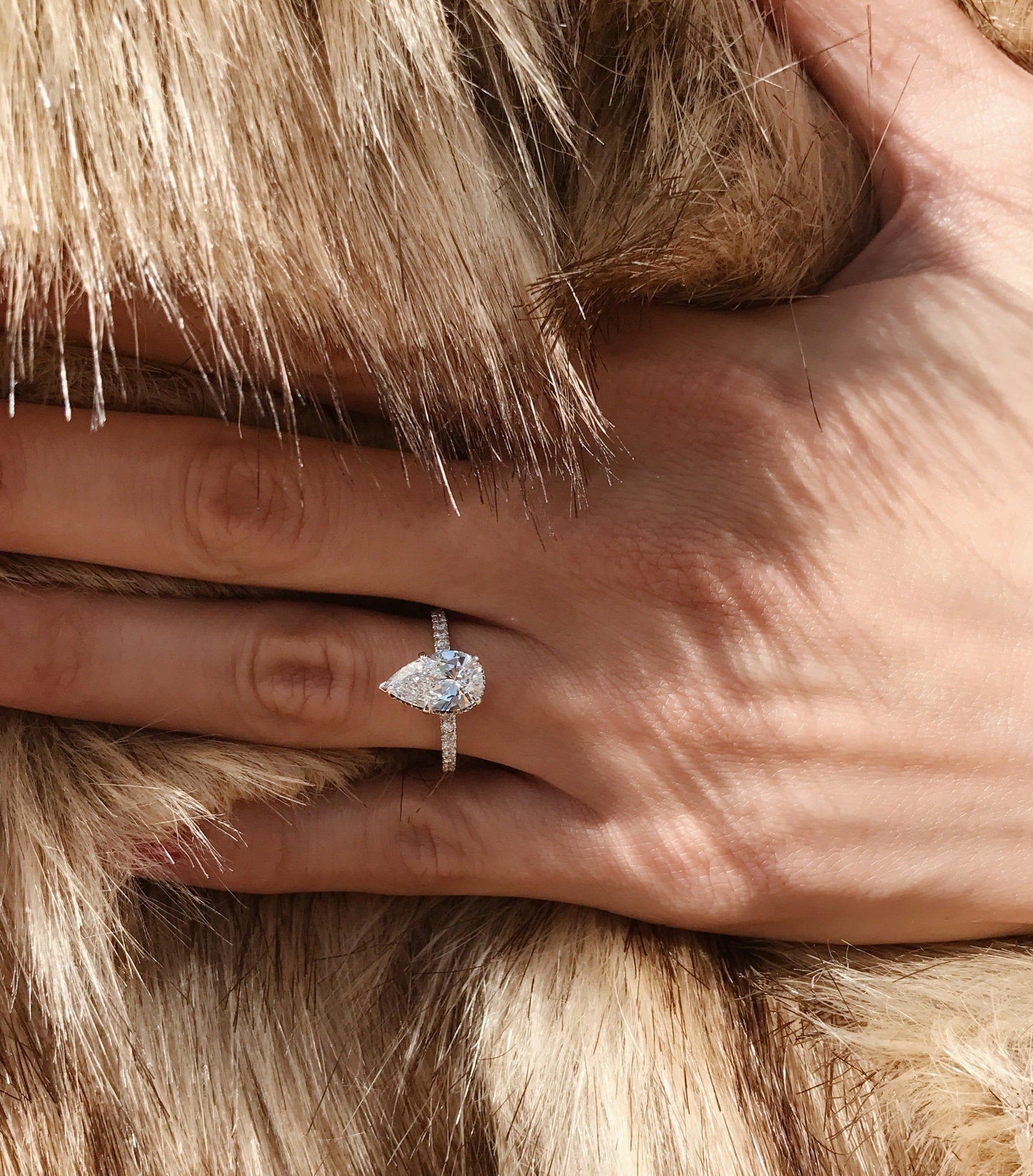 3.20 ct Pear Shaped Diamond Engagement Ring - BenzDiamonds