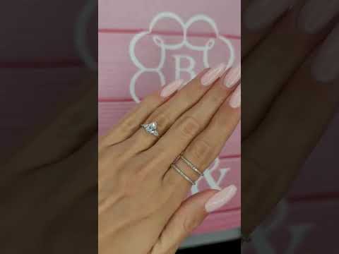 1.22 Carats Lab Grown Pear Shape with Pear Shape Side Stones Diamond Engagement Ring